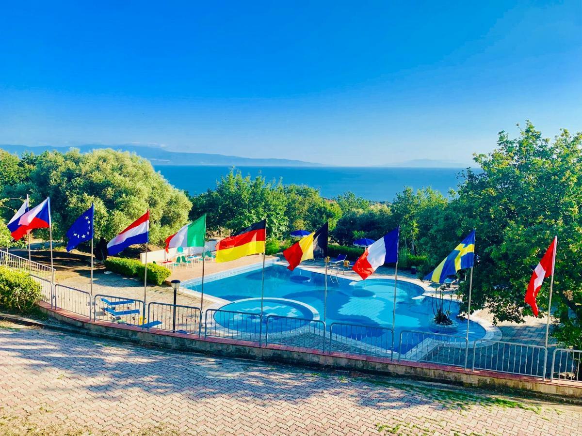 Naturamare Apartments - Piscina Idromassaggio Con Vista Mare Aperta Fino Alle Ore 22-00 Capo Vaticano Extérieur photo